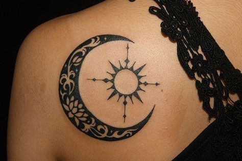 Tattoos About Growth, Half Moon Tattoo, Moon Sun Tattoo, Sun And Moon Tattoo, Crescent Moon Tattoo, Moon Tattoos, Muster Tattoos, Moon Tattoo Designs, Creative Tattoo