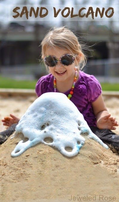 Making a sand volcano is tons of fun for kids! You can easily set this activity up at the beach or right in the sand box; a must try for Summer! Easter Beach Ideas, Beach School Activities, Beach Summer Camp Activities, Outdoor Crafts For Preschoolers, Crafts At The Beach, Sand Activities For Preschool, Beach Kids Activities, Sand Volcano, Beach Activities For Kids