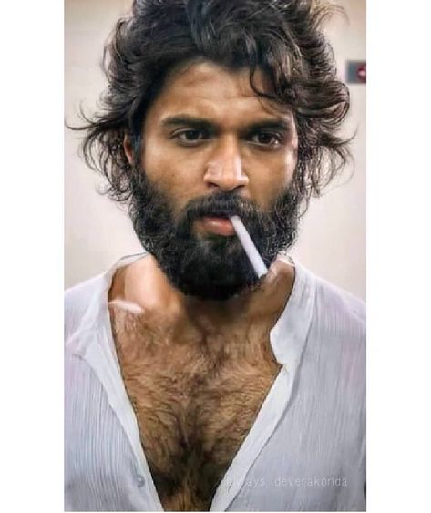 538 Likes, 0 Comments - Always_Deverakonda♥️🥰 (@alwasys_deverakonda) on Instagram: “🤨🤨 @thedeverakonda ❤️ FOLLOW➡️ @alwasys_deverakonda FOLLOW➡️ @alwasys_deverakonda FOLLOW➡️…” Kaduvetti Guru Photos Hd, World Famous Lover, Money Images Cash Indian, Iron Man Photos, Prabhas Actor, Lovers Pics, Cute Celebrity Couples, Vijay Devarakonda, Mens Hairstyles Thick Hair