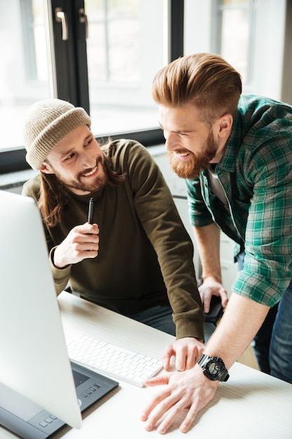 Free photo happy men colleagues in offic... | Free Photo #Freepik #freephoto #man-working #office-manager #office-worker #working-computer Office Men, Personal Boundaries, Business Video, Garbage Truck, Psd Icon, Documentary Photography, Vector Photo, Free Photo, Free Photos