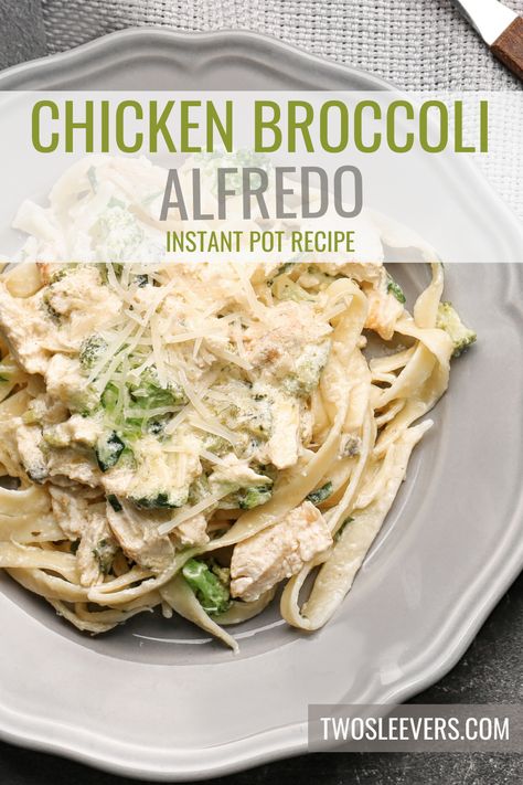 Instant Pot Chicken Broccoli Alfredo is a quick and easy meal that is perfect for busy weeknights. With just a few simple ingredients and the help of your trusty Instant Pot, you can have a delicious dinner on the table in no time. Chicken Broccoli Fettuccine Alfredo, Chicken Broccoli Alfredo Pasta, Gluten Free Instant Pot Recipes, Chicken Broccoli Pasta, Gluten Free Instant Pot, Chicken Fettuccine Alfredo, Chicken Broccoli Alfredo, Chicken Fettuccine, Broccoli Alfredo