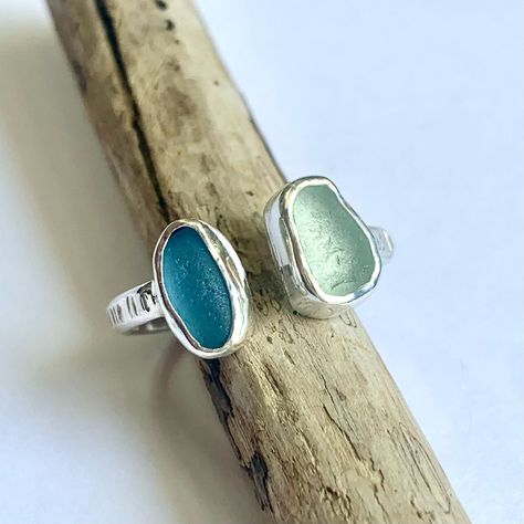 ~ New Design 🩵💚 Available to order from Etsy shop or you can order privately by messaging me and save £5 💚🩵 ~ These double sea-glass rings are handmade to order in any size and colour combination! The options are almost endless! 😍 ~ 100% recycled (not mined) sterling silver and genuine Cornish sea-glass ♻️ ~ What colours would you choose together? Sea Glass Rings, Purple Yellow Orange, Sea Glass Ring, Handmade Silver Jewellery, Glass Ring, Sea Glass Art, Glass Rings, Colour Combination, Silver Rings Handmade