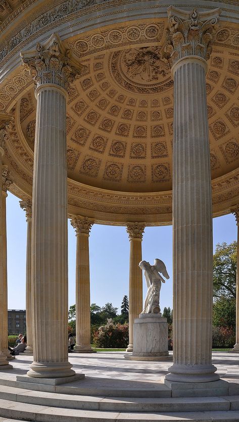 Ancient Greece Aesthetic, Greek Buildings, Rome Aesthetic, Pax Romana, Greek Temple, English Gardens, Neoclassical Architecture, Architecture Wallpaper, Roman Architecture