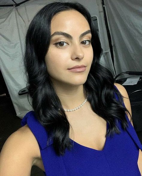 Camila Mendes, Veronica Lodge, Vintage Hair, The Cw, Hair Color Ideas, Riverdale, The Vintage, Top 10, Hair Color