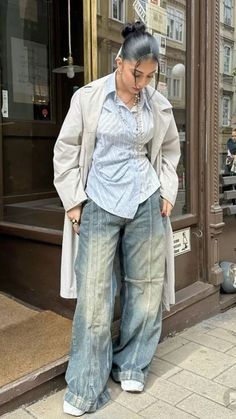 Koleen Diaz, Modest Streetwear, Pakaian Hipster, Modest Dressing, Cool Summer Outfits, Christmas Style, Tomboy Outfits, Streetwear Fashion Women, Mode Inspo