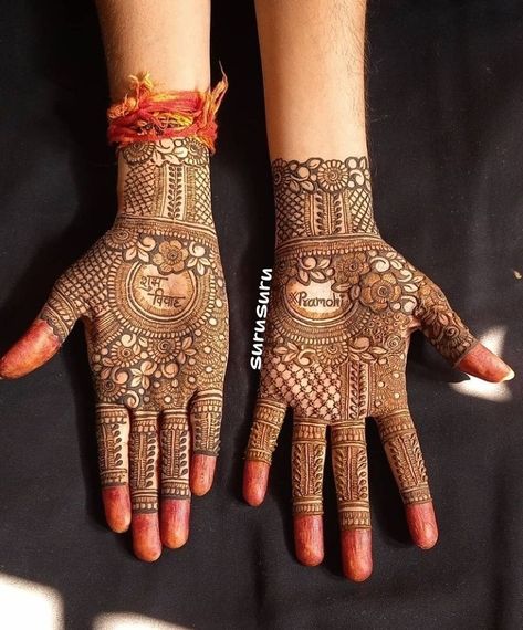 Courtesy : instagram Latest Easy Mehndi Designs, Simple Arabic Mehndi Designs Easy, Mehndi Designs Simple Arabic, Arabic Mehndi Designs Easy, Fingers Mehndi Designs, Mehndi Designs Back Hand, Mehndi Designs Back, Fingers Mehndi, Mehndi Designs Easy