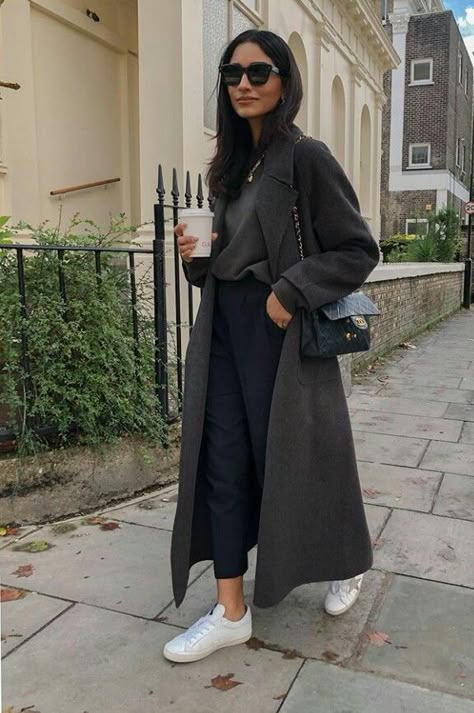 Winter Coat Outfits, Minimalist Fashion Women, Casual Work Outfit, Winter Outfits For Work, Coat Outfits, Casual Winter Outfits, 가을 패션, Winter 2023, Outfits Winter