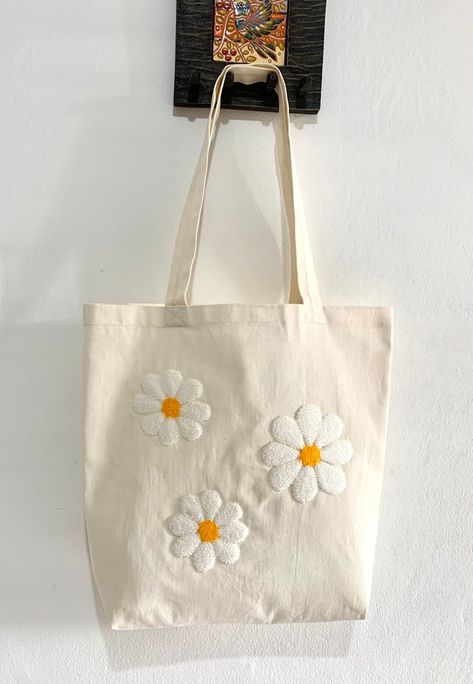 Tote Bags Embroidery Ideas, Embroidery On Bags Totes, Punch Needle Tote Bag Ideas, Flower Embroidered Tote Bag, Floral Embroidery Cotton Canvas Tote Bag, Tot Bag Broderie, Punch Needle Tote Bag, Herb Embroidery, Diy Tote Bag Design