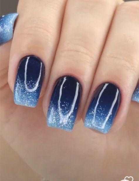 Acrylic Extensions Nails Design, Blue Nail Designs Ombre, Nails To Go With Sparkly Blue Dress, Navy Dip Nails With Design, Nail Designs Blue Ombre, Blue Nails Ideas Ombre, Nails Grey Blue, Navy Blue Nail Designs Wedding, Navy Blue Nails Ombre