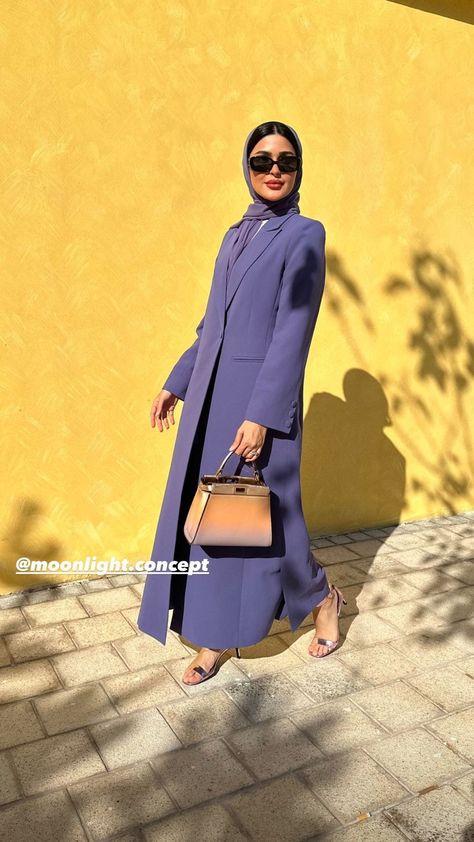 Abaya For Work, Blazer Abaya Designs, Abaya Work Outfit, Office Abaya Work Outfits, Modest Suits For Women, Haneen Alsaify, Abaya Blazer, Blazer Abaya, Work Abaya