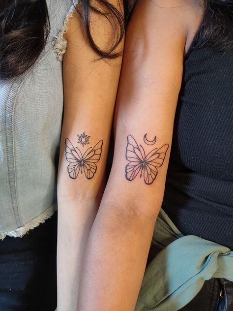 Matching Tattoo Ideas For Aunt And Niece, Butterfly Tattoo Couple, Butterfly Tattoo Mother Daughter, Matching Sister Butterfly Tattoos, Moth And Butterfly Matching Tattoos, Butterfly Sister Tattoos, Tattoo Ideas For Mother And Daughter, Unique Matching Tattoos Mother Daughters, Butterfly Couple Tattoo