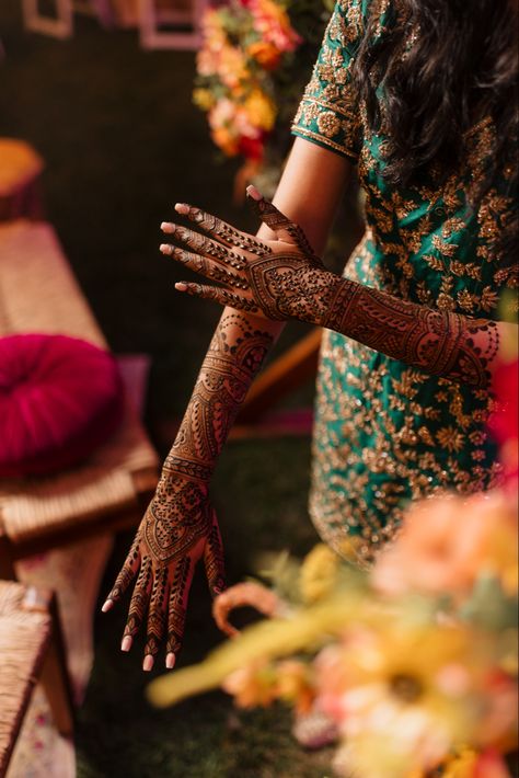 Mehendi Ceremony, Secret Wedding, Mehndi Ceremony, Big Fat Indian Wedding, Story Board, Indian Aesthetic, Welcome To Our Wedding, Wedding Vibes, Wedding Board