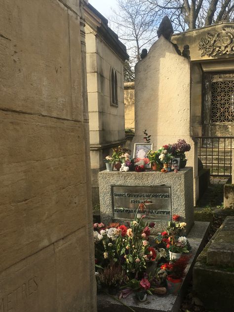 Jim Morrison’s Grave l Père-Lachaise Cemetery Jim Morrison Grave, Père Lachaise Cemetery, Pere Lachaise Cemetery, Jim Morrison, Cemetery, Paris France, Vision Board, Doors, Paris