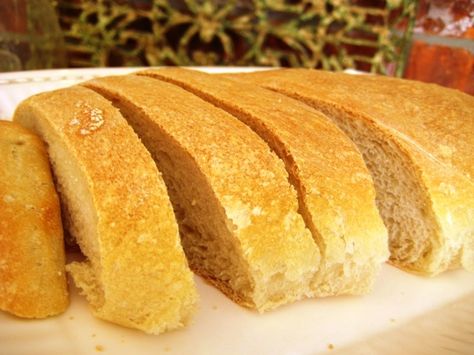 New Orleans French Bread Recipe, Bread Photo, New Orleans Recipes, French Bread Recipe, Haitian Food Recipes, Gumbo Recipe, Louisiana Recipes, Cuban Recipes, Chocolate Donuts