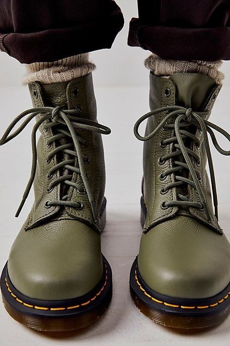 Custom Painted Doc Martens, Fall Women’s Shoes, Green Dr Martens Outfit, Lems Boots, How To Wear Ankle Boots With A Dress, Green Doc Martens, Green Boots Outfit, Green Dr Martens, 1460 Pascal Virginia