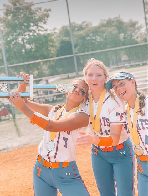 Softball Aesthetic, Softball Picture, Softball Pictures, Softball