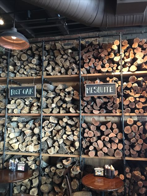 Rustic Farm Restaurant, Butcher Shops Interior, Wood Fire Restaurant, Bbq Restaurant Decor, Rustic Pizza Restaurant Design, Bbq Vibes, Bbq Restaurant Design, Texas Bbq Restaurant Design, Commerical Kitchen