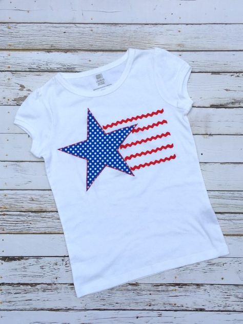 Patriotic Sewing, T Shirt Tutorial, Patriotic Projects, Blue Friday, Shirt Tutorial, Applique Tutorial, Applique Templates, Fourth Of July Shirts, Sewing Projects For Kids