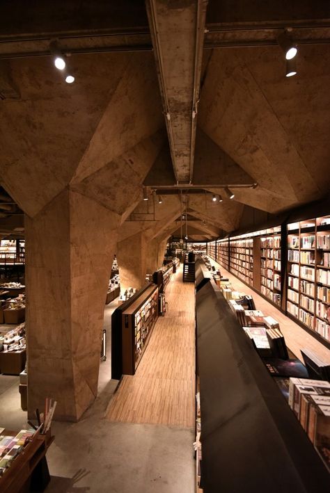 Courtesy of Chu Chih-Kang Space Design Chengdu China, Concrete Column, Book Cafe, Tang Dynasty, Buddhist Monk, Chengdu, Learning Spaces, Book Store, Cafe Interior