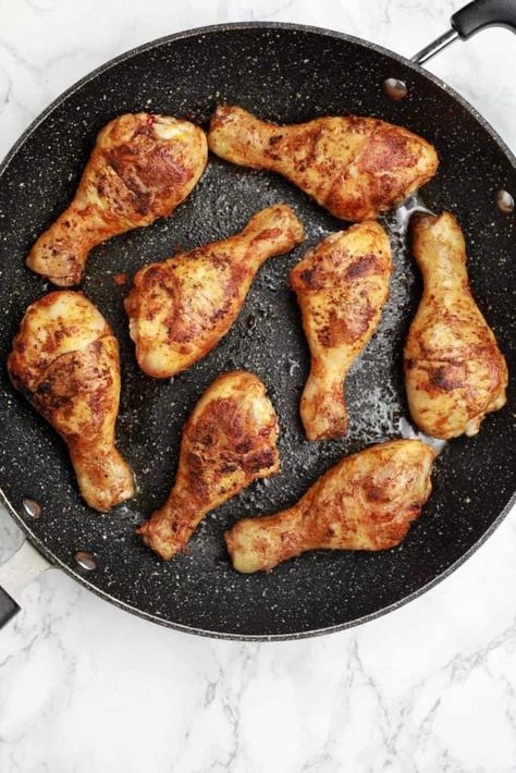 Pan Fried Chicken Drumsticks Pan Seared Chicken Legs Recipe, Pan Seared Chicken Drumsticks, Pan Fried Chicken Drumsticks Easy, Chicken Drumstick Recipes Pan Fried, Fried Chicken On Stove Top, Skillet Chicken Legs Recipes, Chicken Legs Stove Top, How To Fry Chicken Legs On Stove, Stove Top Chicken Drumsticks