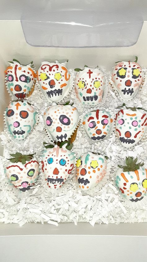 Skull Strawberries, Covered Strawberries, Chocolate Covered Strawberries, Chocolate Covered, Sugar Skull, Sugar Cookie