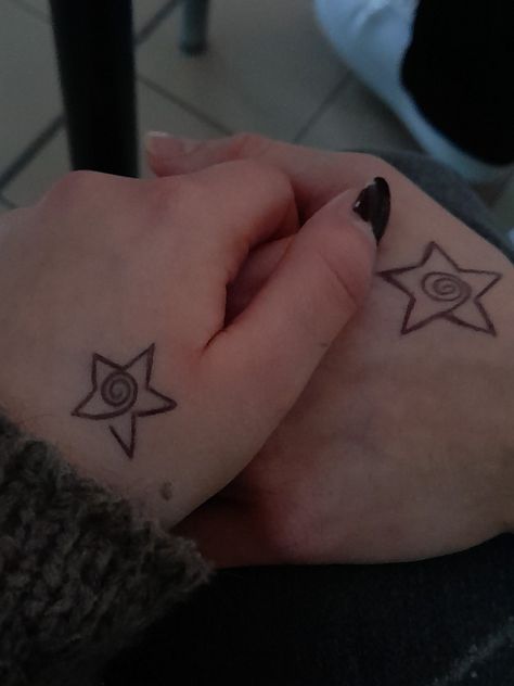 Spiral Star Tattoo, Stars And Spirals, Mom Nails, Spiral Star, Spiral Tattoos, Hand Doodles, 3 Tattoo, Star Tattoos, Tattoo Inspo