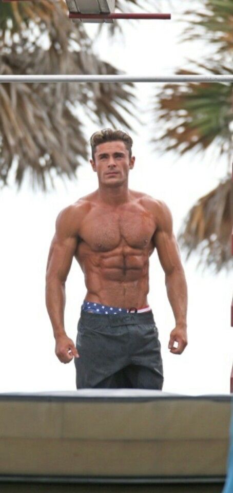 Zac Efron & his Baywatch insane abs Zac Efron Physique, Zach Efron Baywatch, Baywatch Zac Efron, Zac Efron Muscle, Zac Efron Baywatch, Zac Efron Shirtless, Best Muscle Building Supplements, Zach Efron, Fitness Images