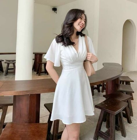 Silk Aesthetic, V Neck Homecoming Dress, Academia Dress, White Casual Dress, Aesthetic Dress, Casual White Dress, Casual Day Outfits, Dress Aesthetic, Grad Dresses