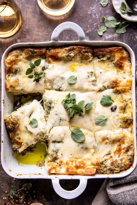 Pesto Veggie Lasagna, Half Baked Harvest Lasagna Recipe, Harvest Supper Ideas, Half Baked Harvest Lasagna, Half Baked Harvest Recipes Dinners, Half Baked Harvest Dinner, Half Baked Harvest Pesto, Half Baked Harvest Pasta, White Pesto Lasagna