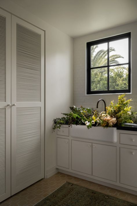 Paneling Laundry Room, Mcgee Laundry Room, Australian Farmhouse, Hallway Laundry Room, Hilltop Estate, Transitional Laundry Room, Hallway Laundry, Homework Room, Room Studio