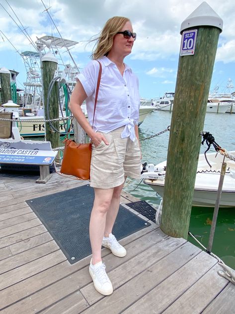 Key West Vacation Outfits, Key West Outfits, Create Capsule Wardrobe, Classy Yet Trendy, Linen Drawstring Pants, Minimalist Summer, Black Leather Leggings, Travel Capsule Wardrobe, Wardrobe Planning