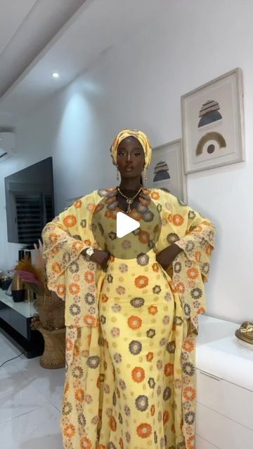 Kïng Näsïr on Instagram: "Black is BEAUTIFUL 😍👸🏾🖤

🎥: TT/ bae__fah

#Model #Smile #Beautiful #BlackGirlMagic #Fashion #Runway #Senegal #Sénégal #Senegalese" Model Smile, Fashion Runway, Traditional Clothing, Black Is Beautiful, Traditional Outfits, Queen, On Instagram, Instagram, Black