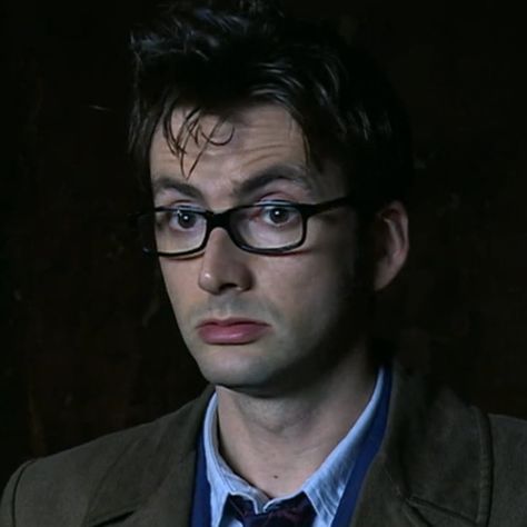 Tenth Doctor 3d Glasses, Tenth Doctor Pfp, David Tennant Aesthetic, Tenth Doctor Aesthetic, Doctor Whi, David Tennant Icon, Decoy Bride, David Tennet, Dr Feelgood