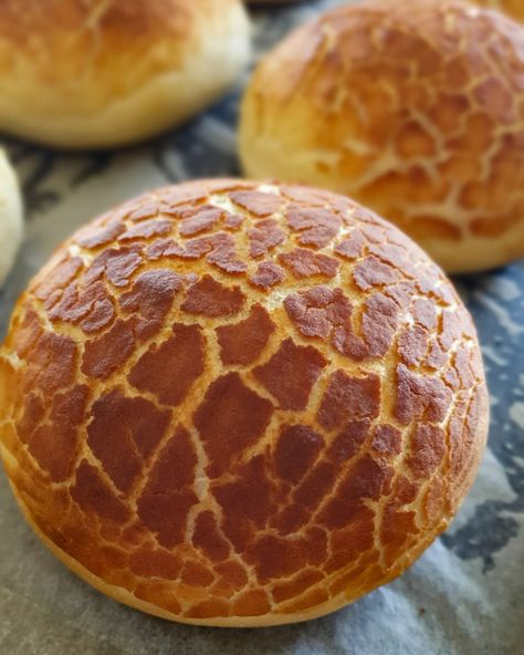 Tiger Bread Rolls – Kiwibaker Tiger Bread, Pretzel Shape, Puff Pastry Sheets, Pastry Sheets, Pastry Brushes, Culinary Recipes, Bread Recipes Homemade, Recipes Homemade, Bread Rolls