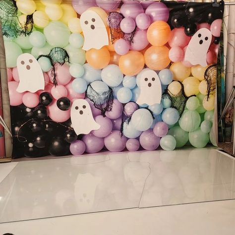 Backdrop Halloween Ideas, Halloween Backdrop Photobooth, Halloween Photo Booth Backdrop, Diy Halloween Backdrop, Halloween Photobooth, Halloween Photo Backdrop, Halloween Minis, Halloween Mini Session, Halloween Backdrops