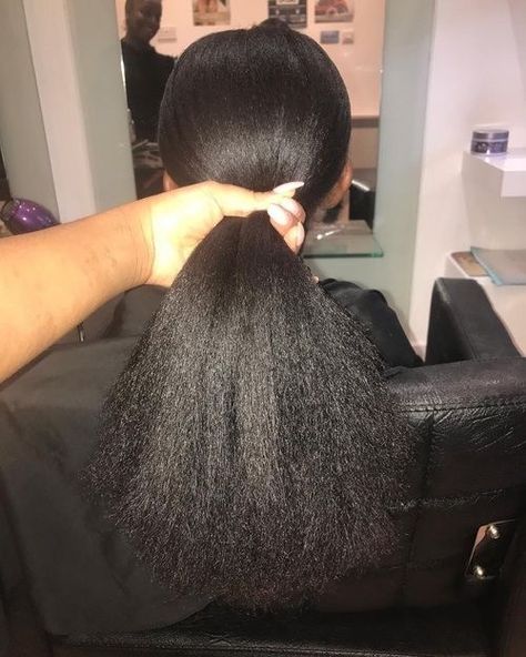 I’m trying to get my ponytail this thick and long Hairstyles Straight, Pelo Afro, Hair Done, Natural Hair Beauty, Hair Laid, Long Natural Hair, Natural Hair Inspiration, Natural Hair Tips, Braided Hairstyles Tutorials