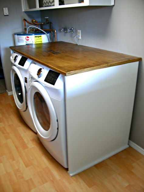 Laundry Room Redo - DIY Laundry Folding Table - Little Vintage Cottage Folding Table Over Washer And Dryer, Moldy House, Diy Laundry Table, Laundry Folding Table, Folding Table Diy, Laundry Folding Tables, Laundry Room Tables, Laundry Room Folding Table, Laundry Folding