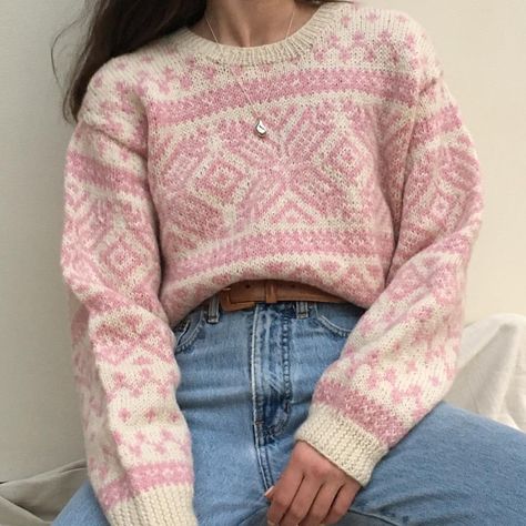 Pattern Sweater Outfit, Norwegian Wool Sweater, Patterned Sweater, Stylish Sweaters, Hand Knitted Sweaters, Sweater Knitting Patterns, Pattern Sweater, Knit Fashion, Sweater Pattern