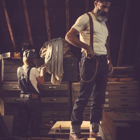 Denim Menswear, Suspenders Casual, Suspenders Outfit, Mens Western Wear, Outdoor Kit, Selvedge Denim Jeans, Fashion Suits For Men, Selvedge Denim, Gentleman Style