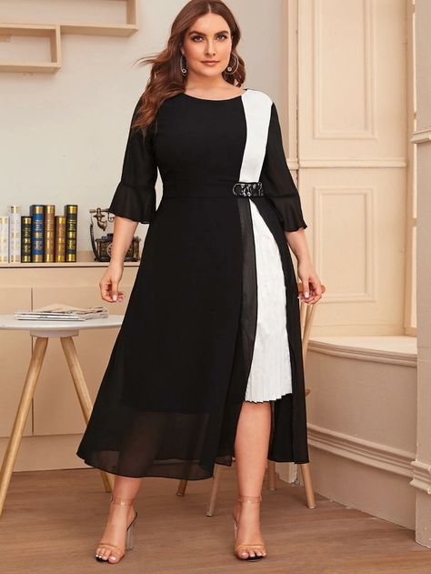 Plus Colorblock Mesh Overlay Pleated Detail Dress | SHEIN USA Dress For Chubby, Elegant Party Dresses, Womens Clothes, Plus Size Maxi, Mesh Overlay, Chiffon Maxi, One Piece Dress, Dress Plus Size, Waist Dress