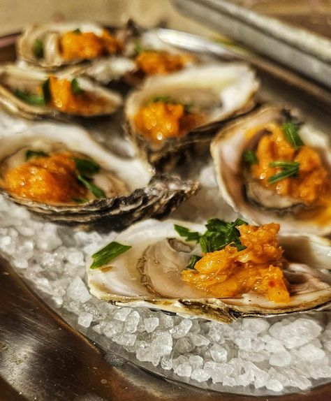 Oysters With Kimchi Mignonette | Kalofagas.ca Oysters Aesthetic, Mignonette Recipe, Seafood Store, Best Oysters, Red Pepper Paste, Shell Fish, Shell Game, Seafood Dinner, Tasting Menu