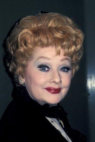 Lucy in 1983 | by Lucy_Fan Lucille Ball Desi Arnaz, Desi Arnaz, Lucille Ball, Love Lucy, A Star Is Born, I Love Lucy, Old Hollywood, American Actress, Redheads