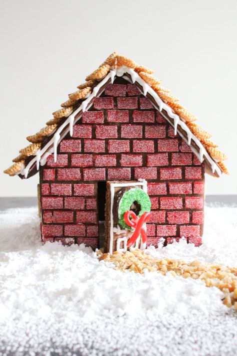 Creative Gingerbread House Ideas, Creative Gingerbread House, Cranberry Walnut Bread, Homemade Gingerbread House, Gingerbread House Ideas, Gingerbread House Recipe, Oatmeal Cookie Bars, Gingerbread Dough, Homemade Gingerbread