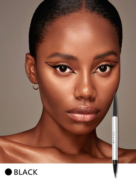 Mekap Mata, Black Eyeliner Pencil, Gel Eyeliner Pencil, Inspo Makeup, Graphic Eyeliner, Smink Inspiration, Cosmetics Photography, Dark Skin Beauty, Eyeliner Looks