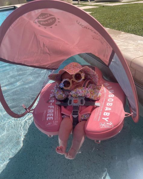 Only way to do an AZ summer 🌺 Summer With A Baby, Baby In Pool, Baby At The Beach, Summer Baby Photos, Baby Vacation, Amber Fillerup Clark, Amber Fillerup, Future Mommy, Family Summer