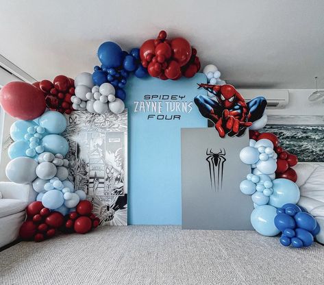 Birthday Ballon Decorations, Birthday Event Ideas, Spiderman Theme Party, Spiderman Birthday Party Decorations, Thomas Birthday Parties, Spiderman Decorations, Spiderman Theme, Pj Masks Birthday, Spiderman Birthday Party