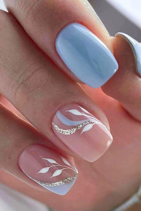 Chic Blue and White Short Summer Nails – Top Fashionable Picks French Tip Acrylic Nails Summer, Fake Nails French Tip, Blue Fake Nails, Acrylic Nails Summer, Press On Nails Blue, Nails French Tip, Short Press On Nails, Cute Simple Nails, Simple Gel Nails