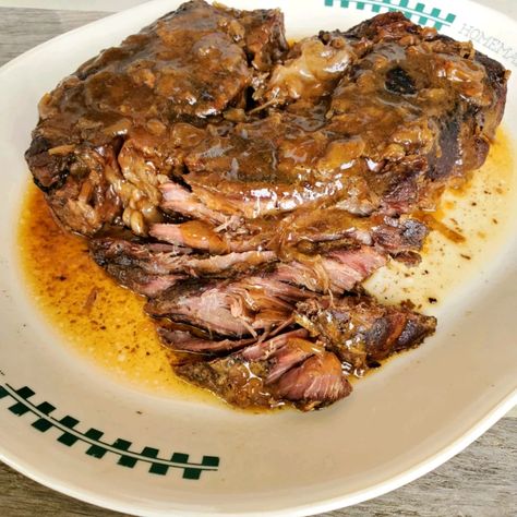 This easy, moist slow cooker roast beef without vegetables simmers in a flavorful gravy-like sauce that's perfect for serving on top, and with any side dish you choose. Rosemary Lamb, Lamb Shoulder Chops, Slow Cooker Roast Beef, Slow Roast Lamb, Food Photography Tutorial, Braised Lamb, Slow Cooker Roast, Lamb Dishes, Lamb Shoulder