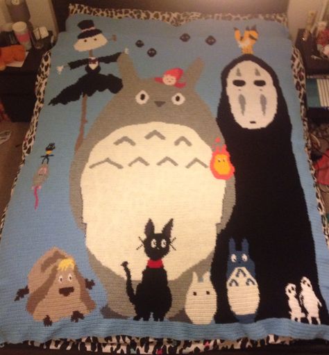 My studio ghibli crochet blanket :) finally finished Studio Gibhili Crochet, Studio Ghibli Crochet Blanket, Studio Ghibli Knitting Patterns, Studio Ghibli Crochet, Textiles Flowers, Ghibli Crochet, Crochet Stitches Uk, Crochet Totoro, Studio Ghilbi