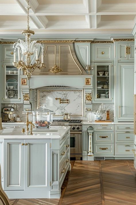 Transform your space with these 15 charming country kitchen design ideas. Discover the elements you need to create cozy country vibes and follow our decor tips. Rich Kitchen Luxury, Kitchen Cabinet Makeovers, Luxury Farmhouse Kitchen, Cocina Shabby Chic, Country Kitchen Ideas, French Country Decorating Kitchen, French Country Kitchens, Kitchens Luxury, French Style Homes